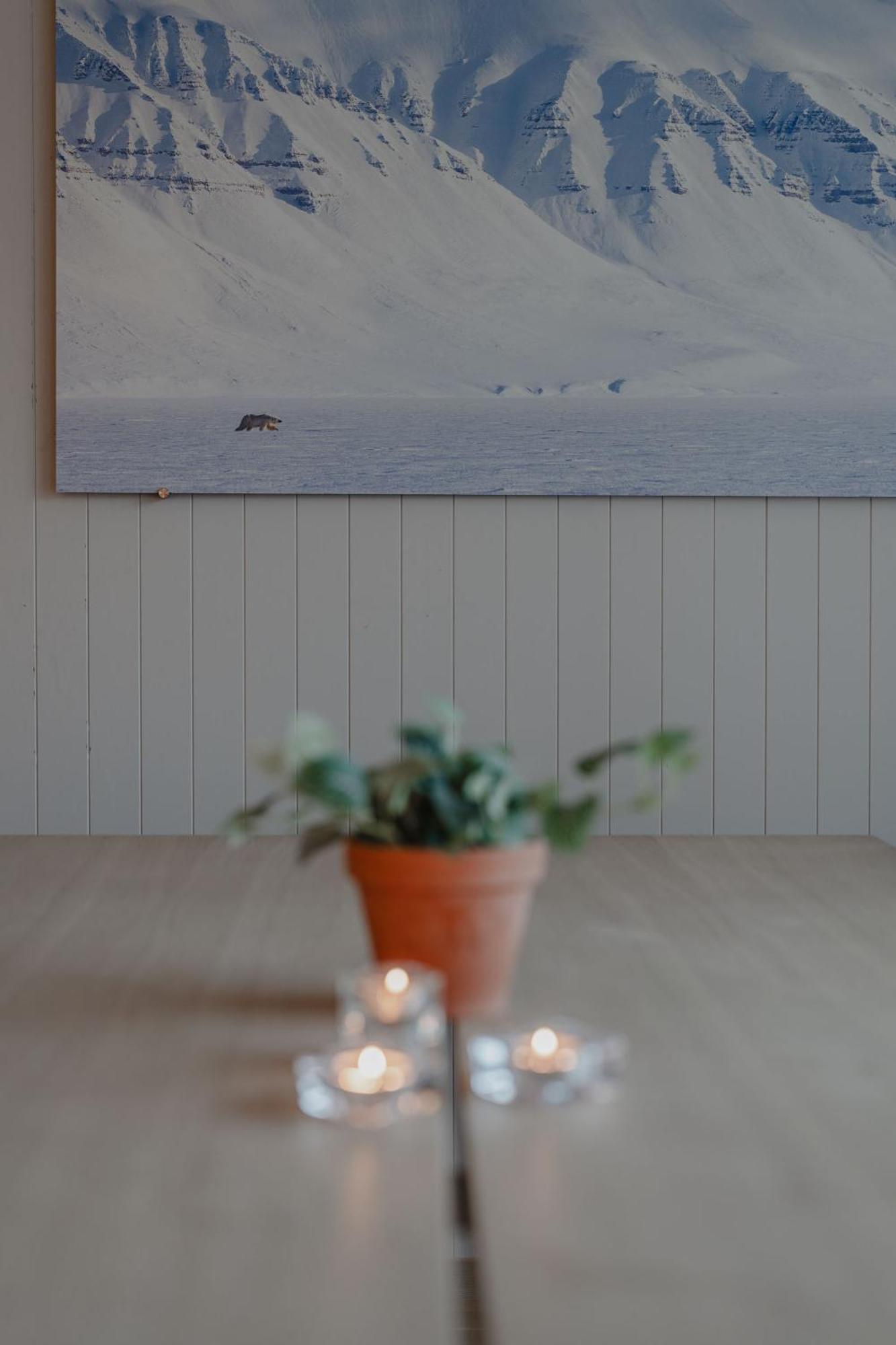 Longyearbyen Apartment Exterior photo