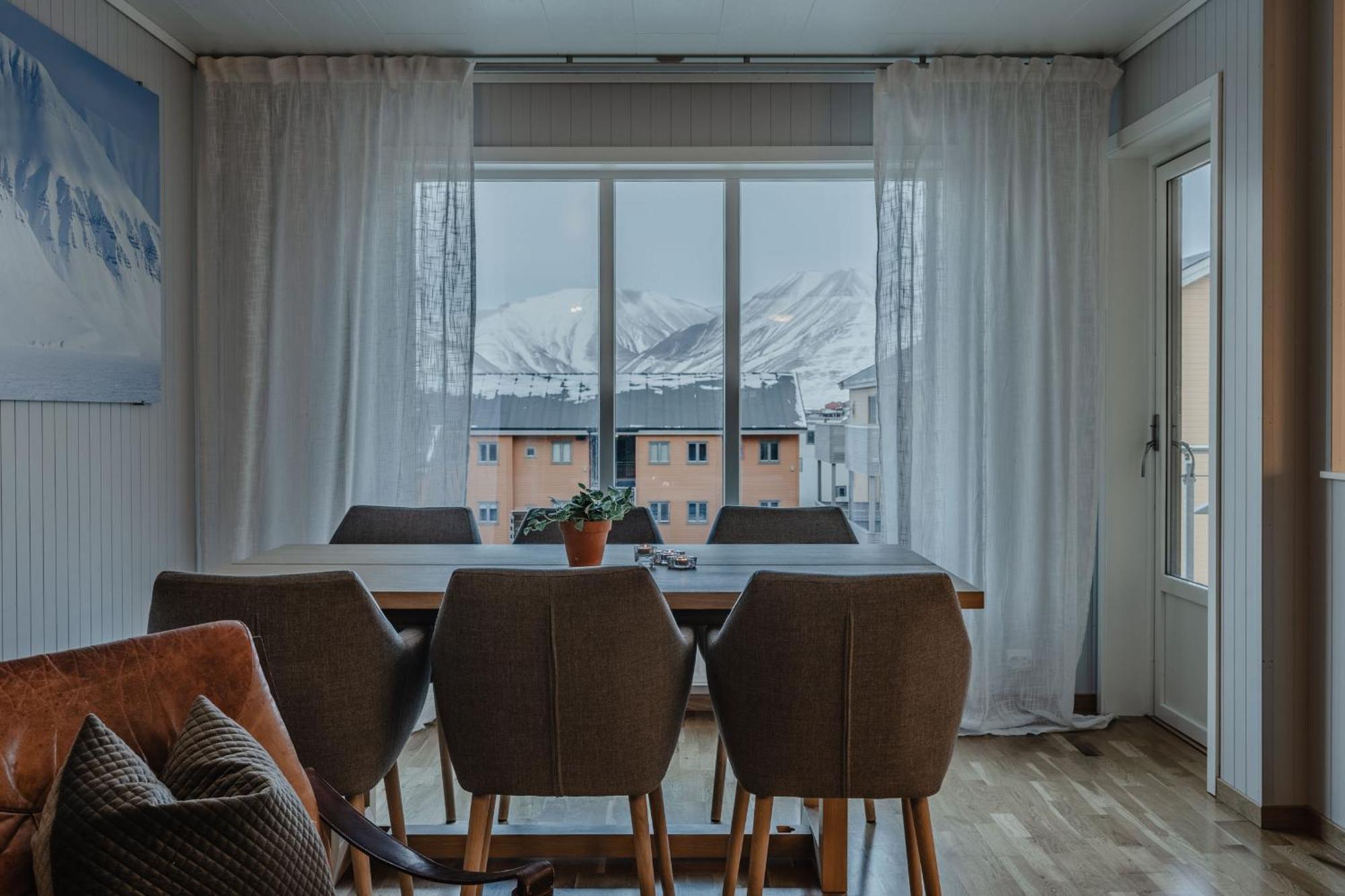 Longyearbyen Apartment Exterior photo